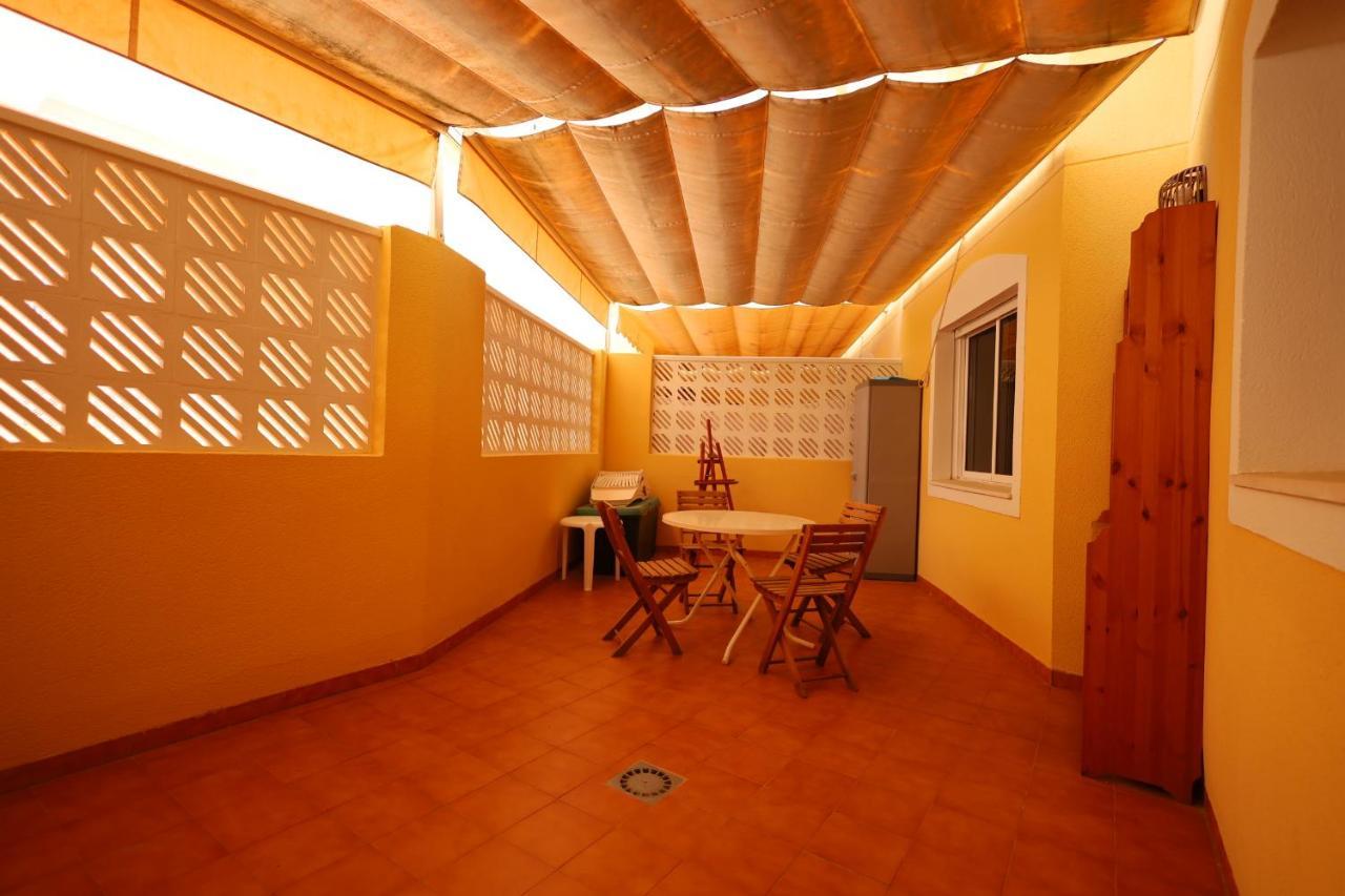 2 Bedroom Apartment At Beach Dehesa De Campoamor Esterno foto